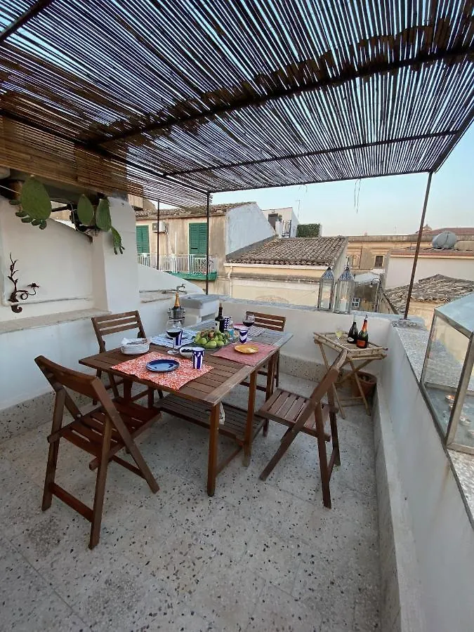 Casa Antonio Noto 아파트